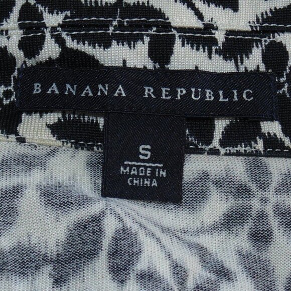 BANANA REPUBLIC Dress, S, Black/White Floral, Short sleeves, Career, v-neck - Picture 12 of 12